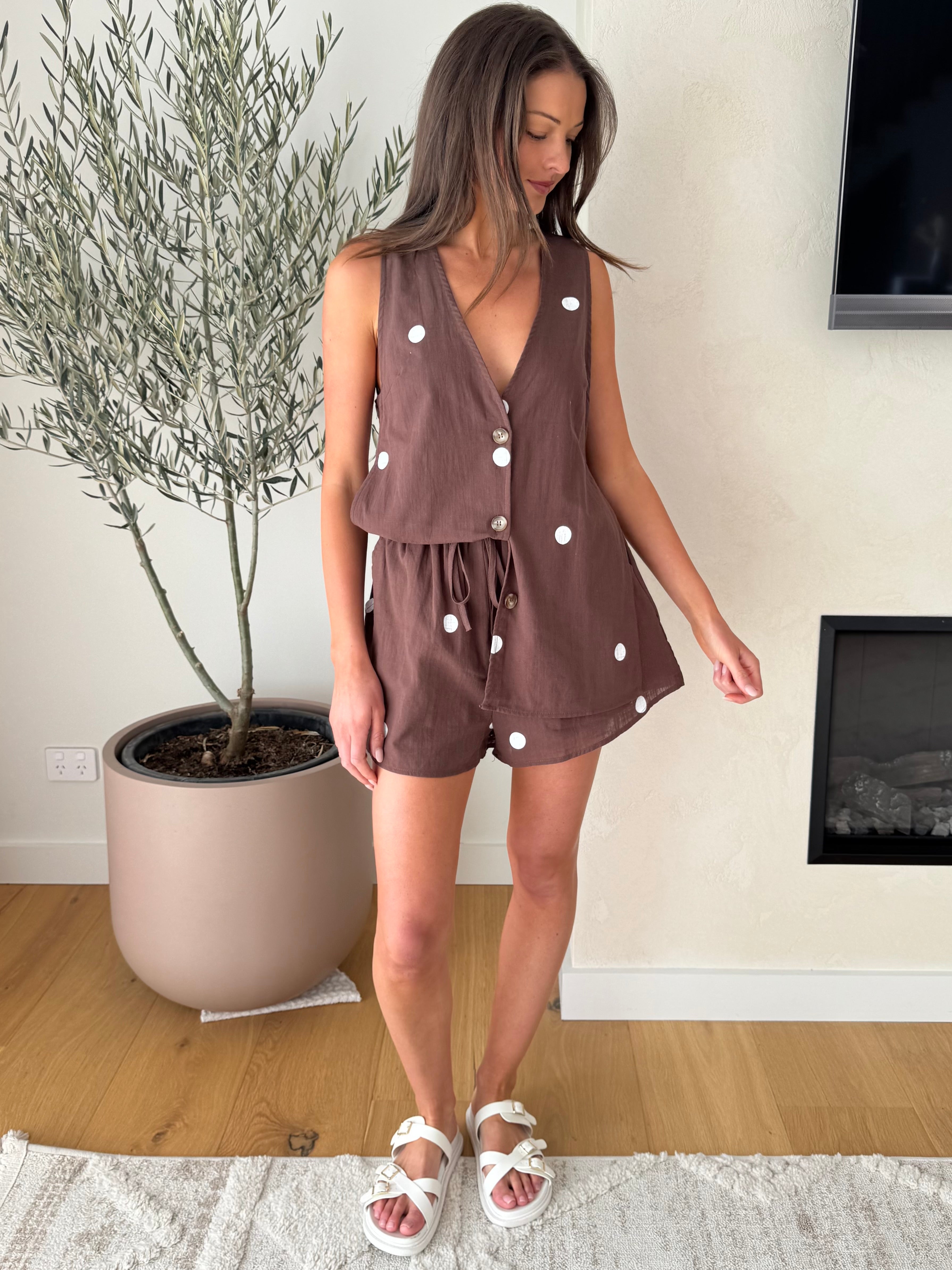 Charla set (Brown)