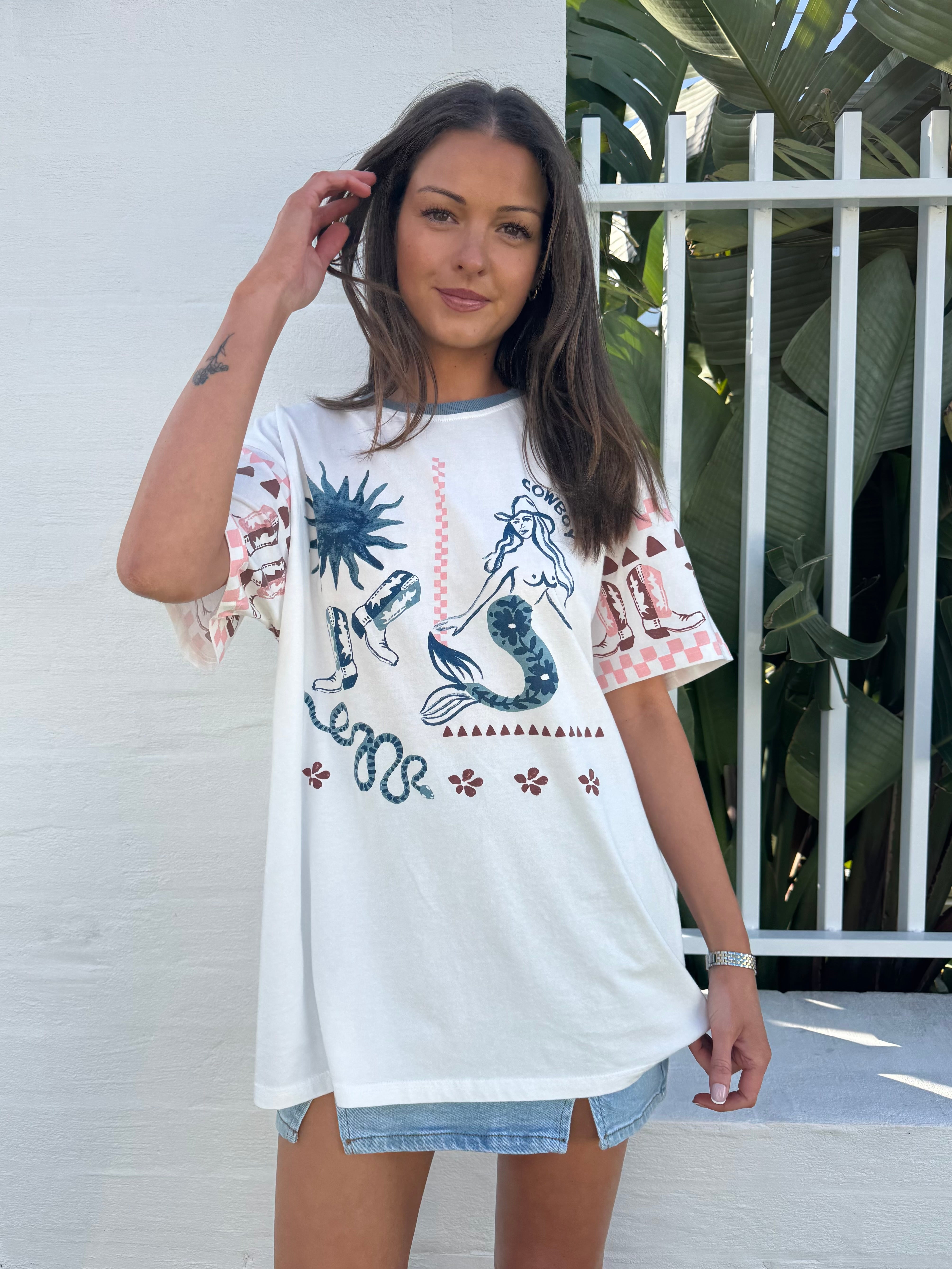 Cowgirl tide tee