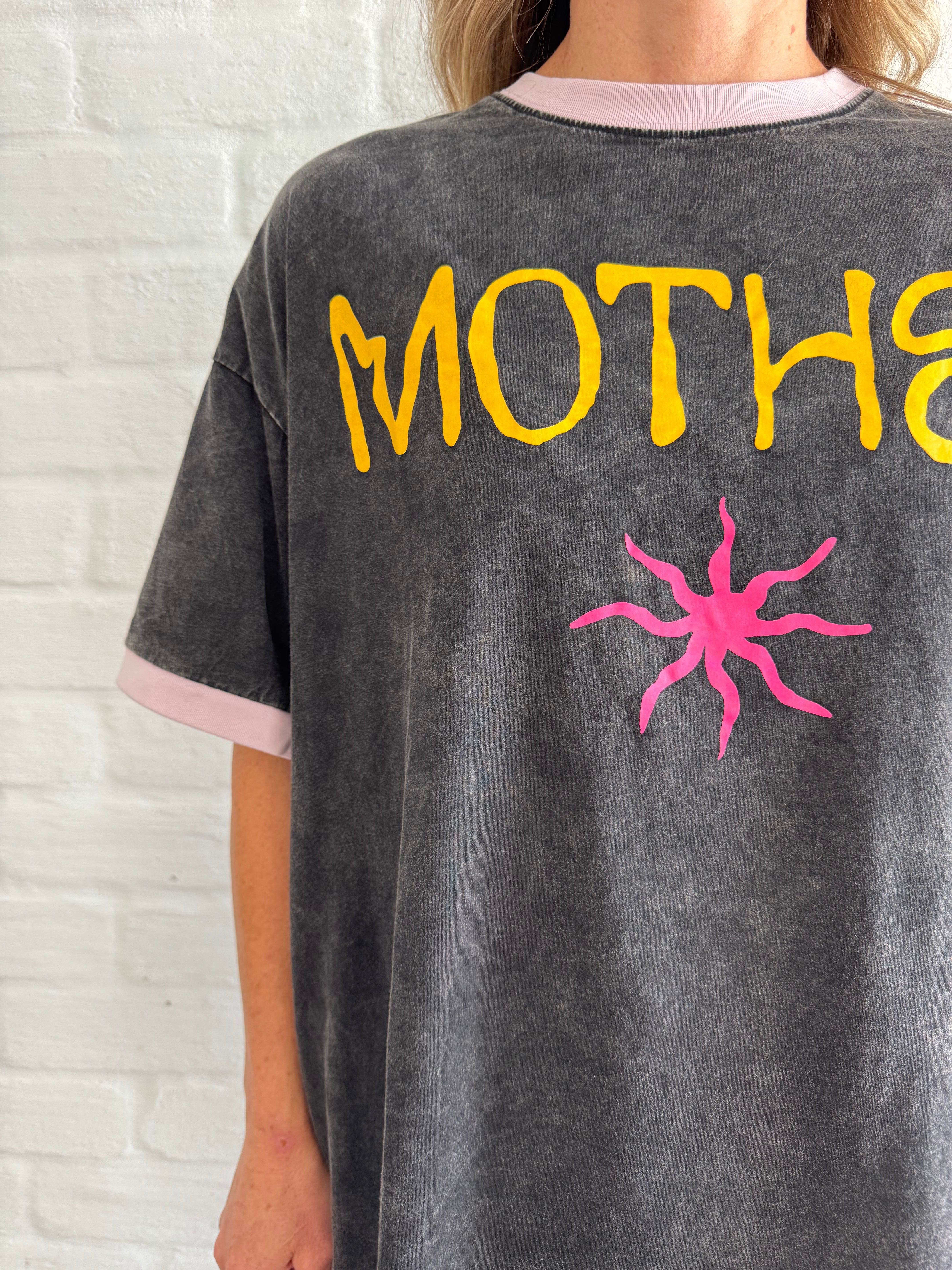 Mother tee