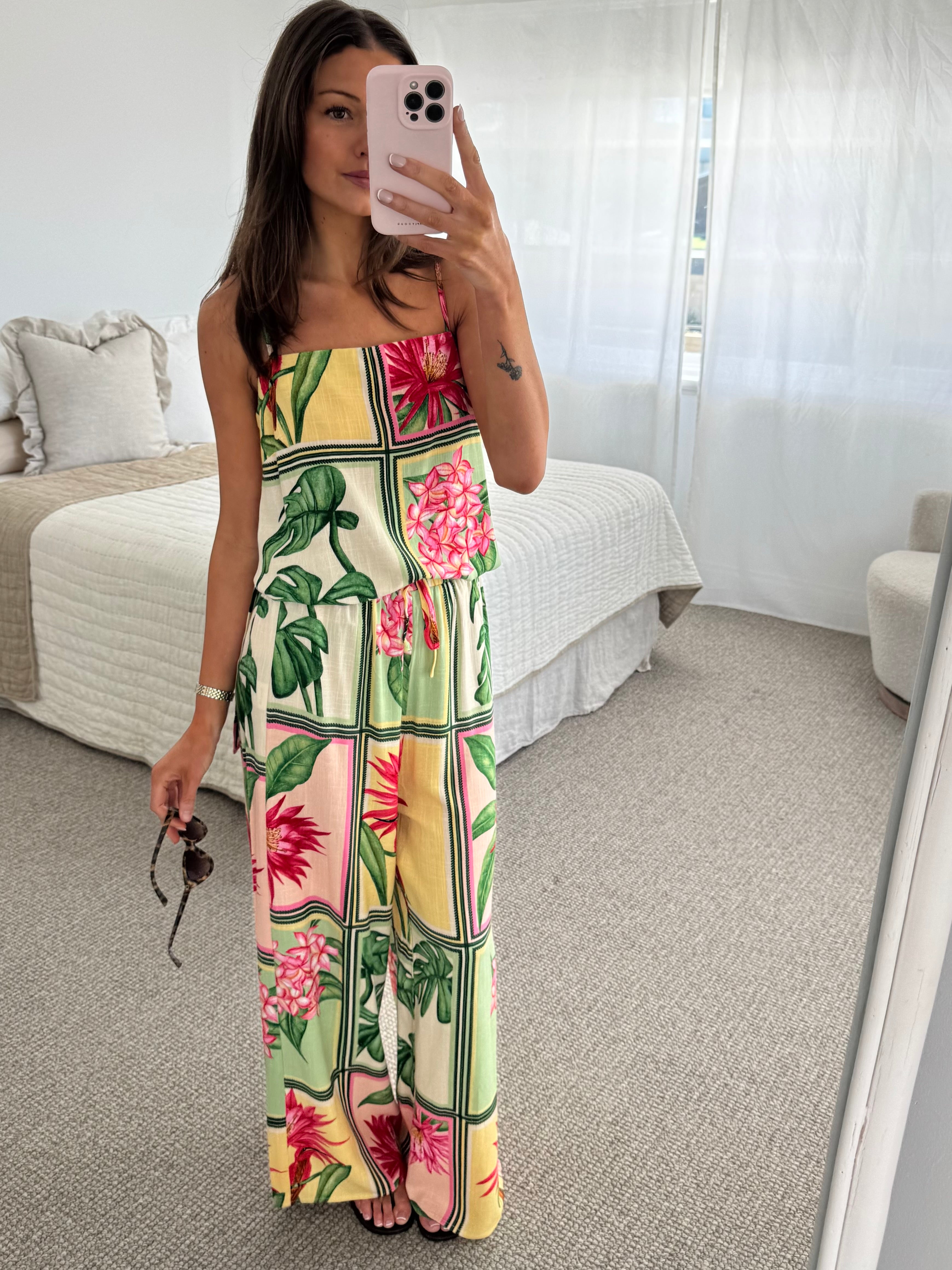 Paradise top