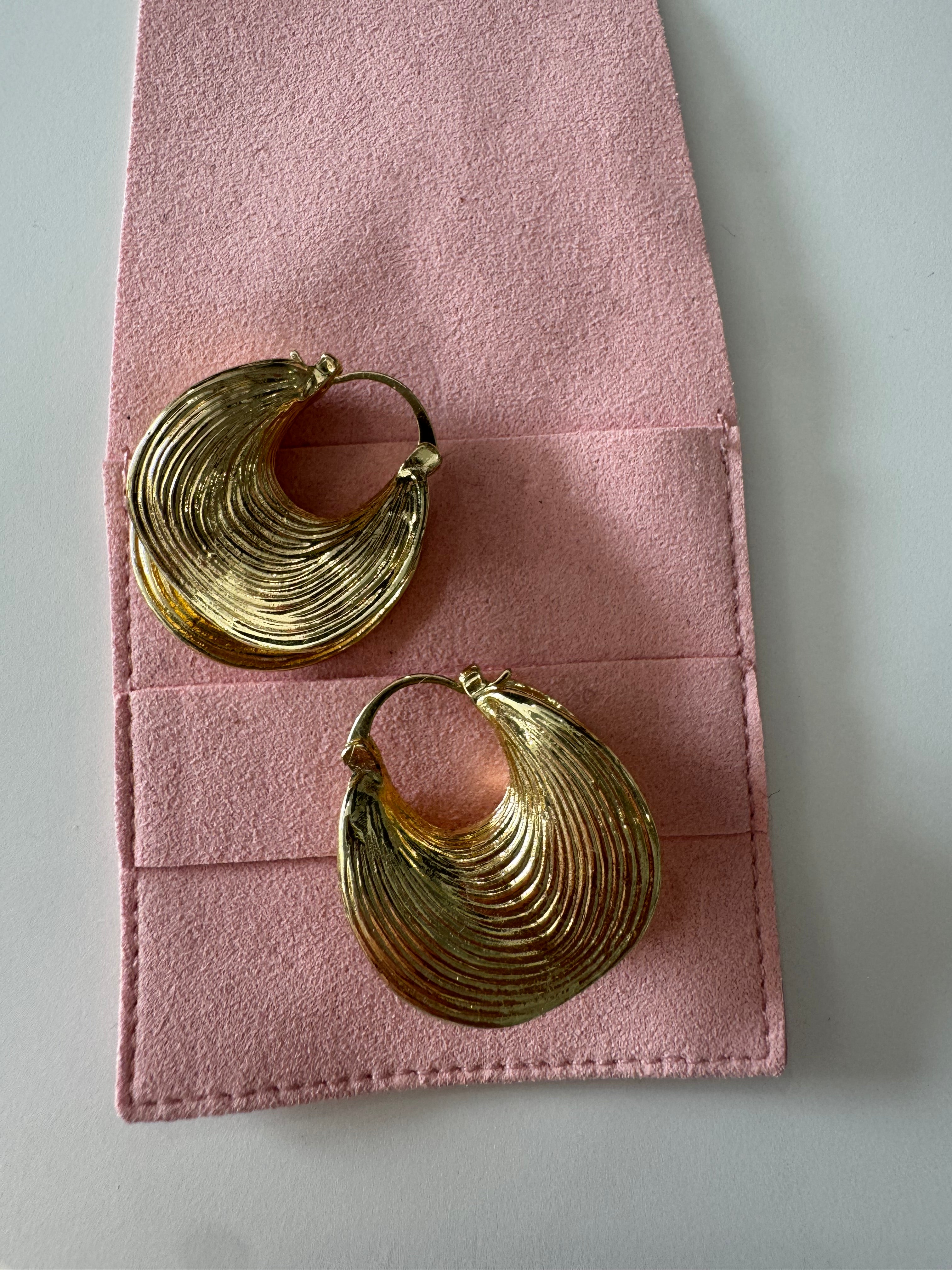 Lucy earrings