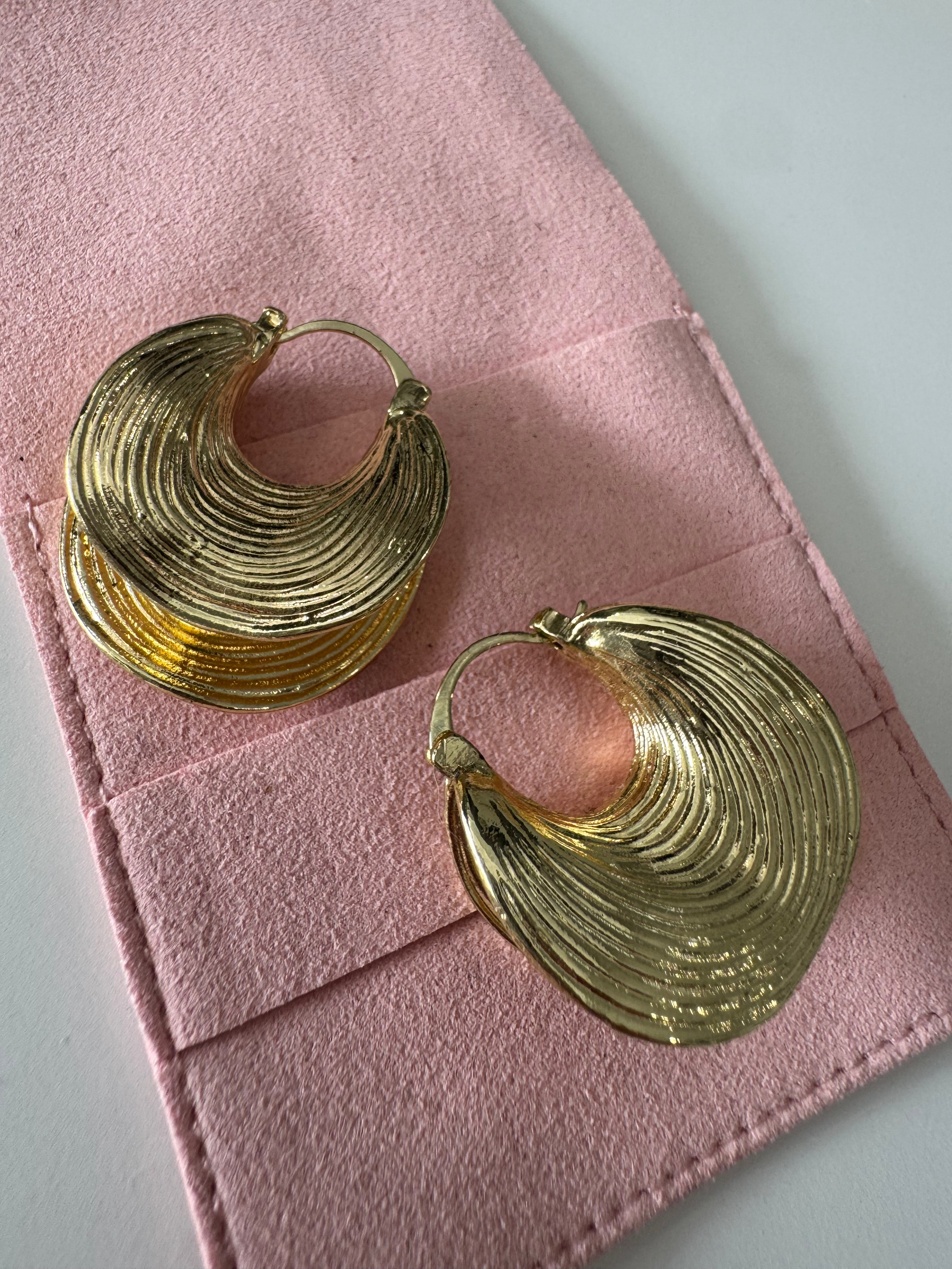 Lucy earrings