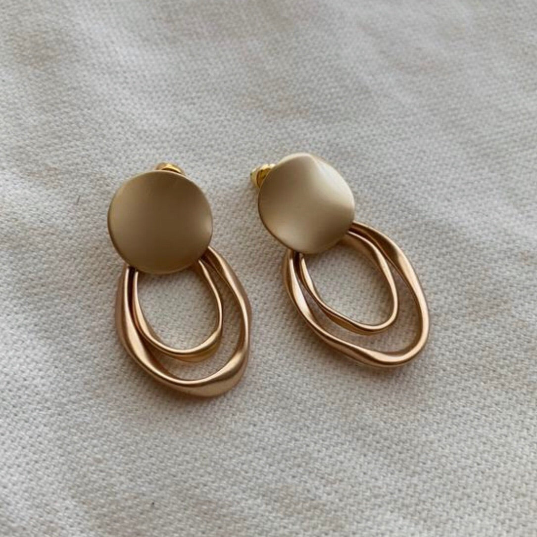 Maddie Earrings - rnayclothing