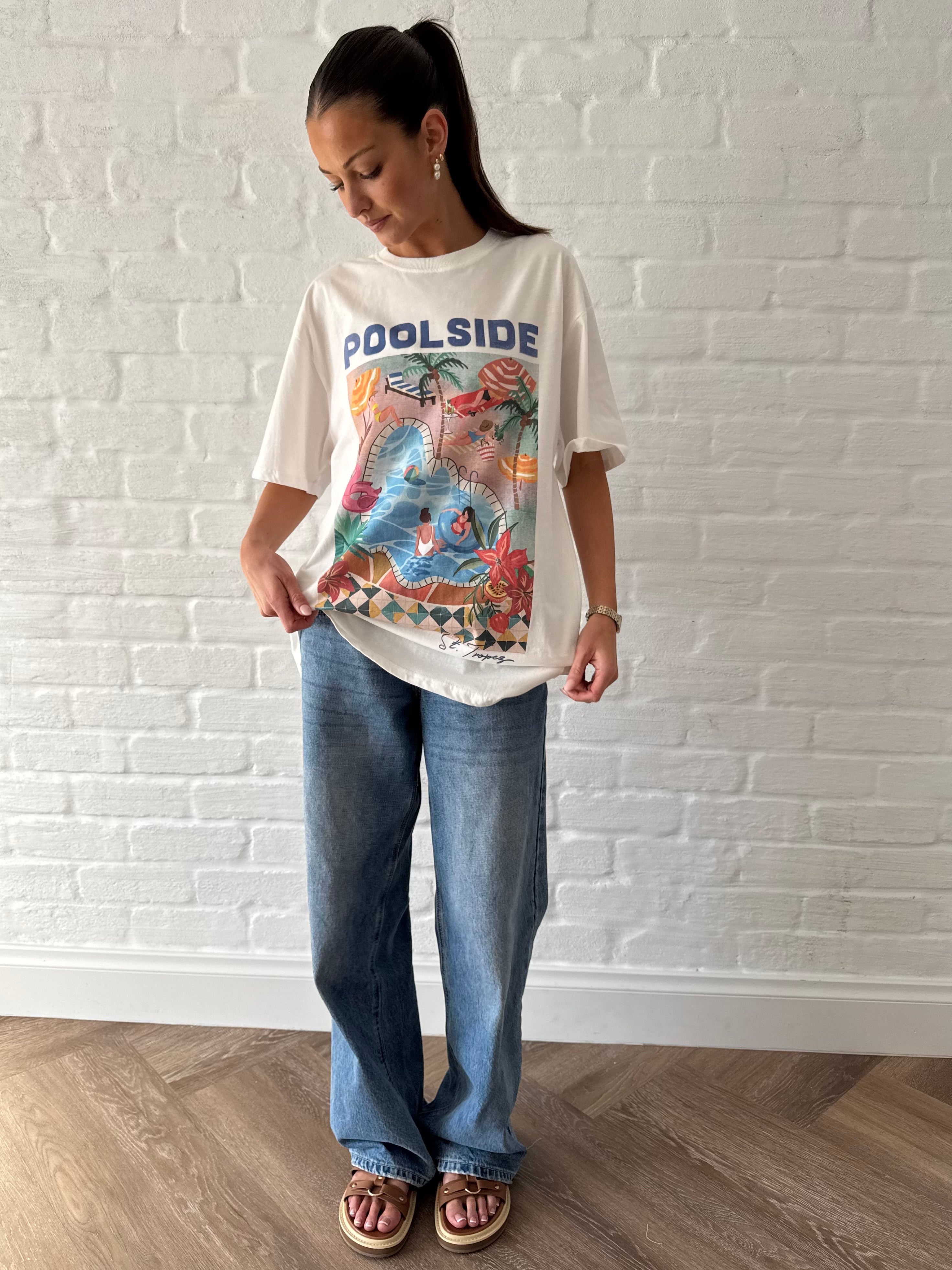 Poolside tee