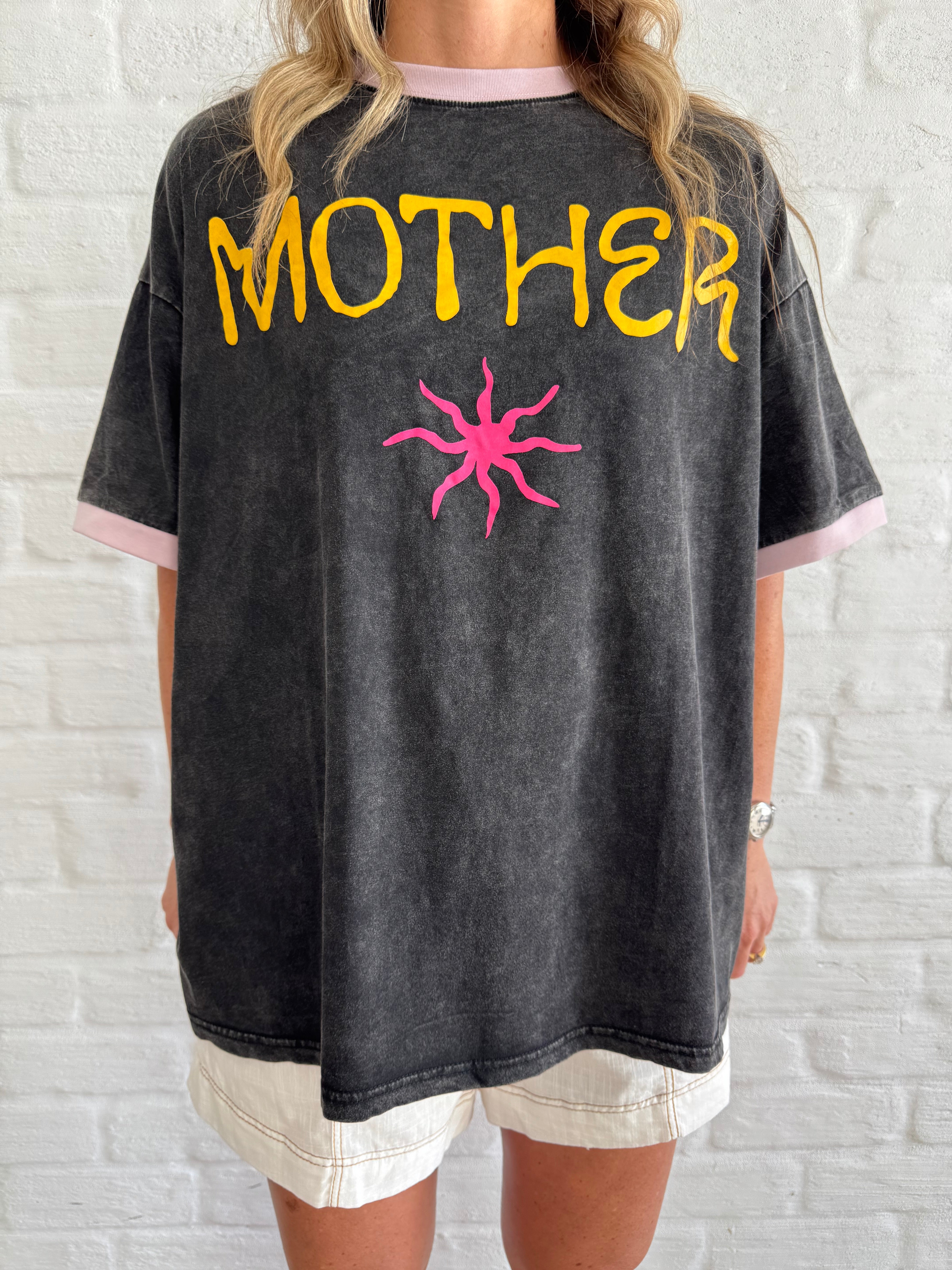 Mother tee