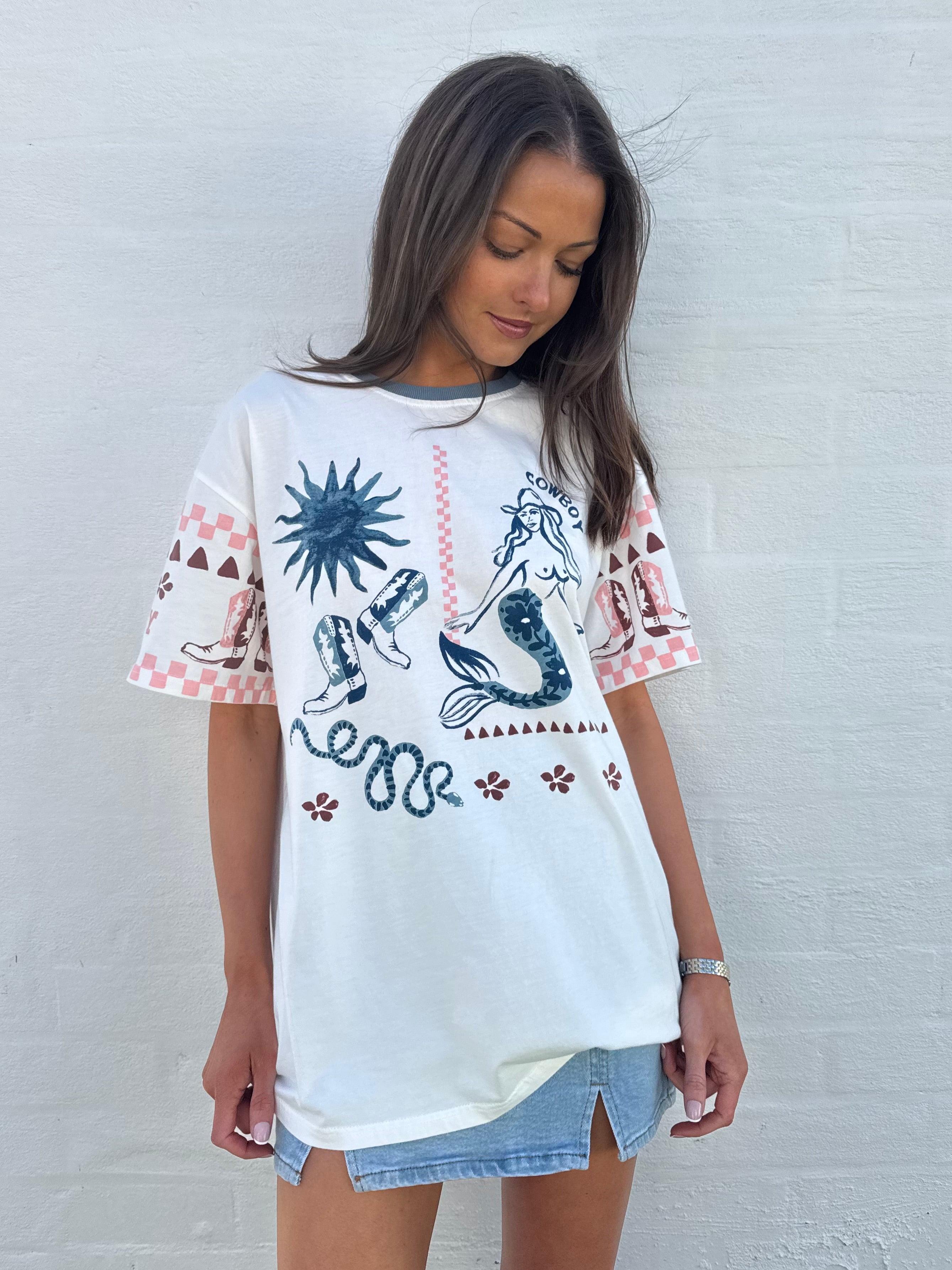 Cowgirl tide tee