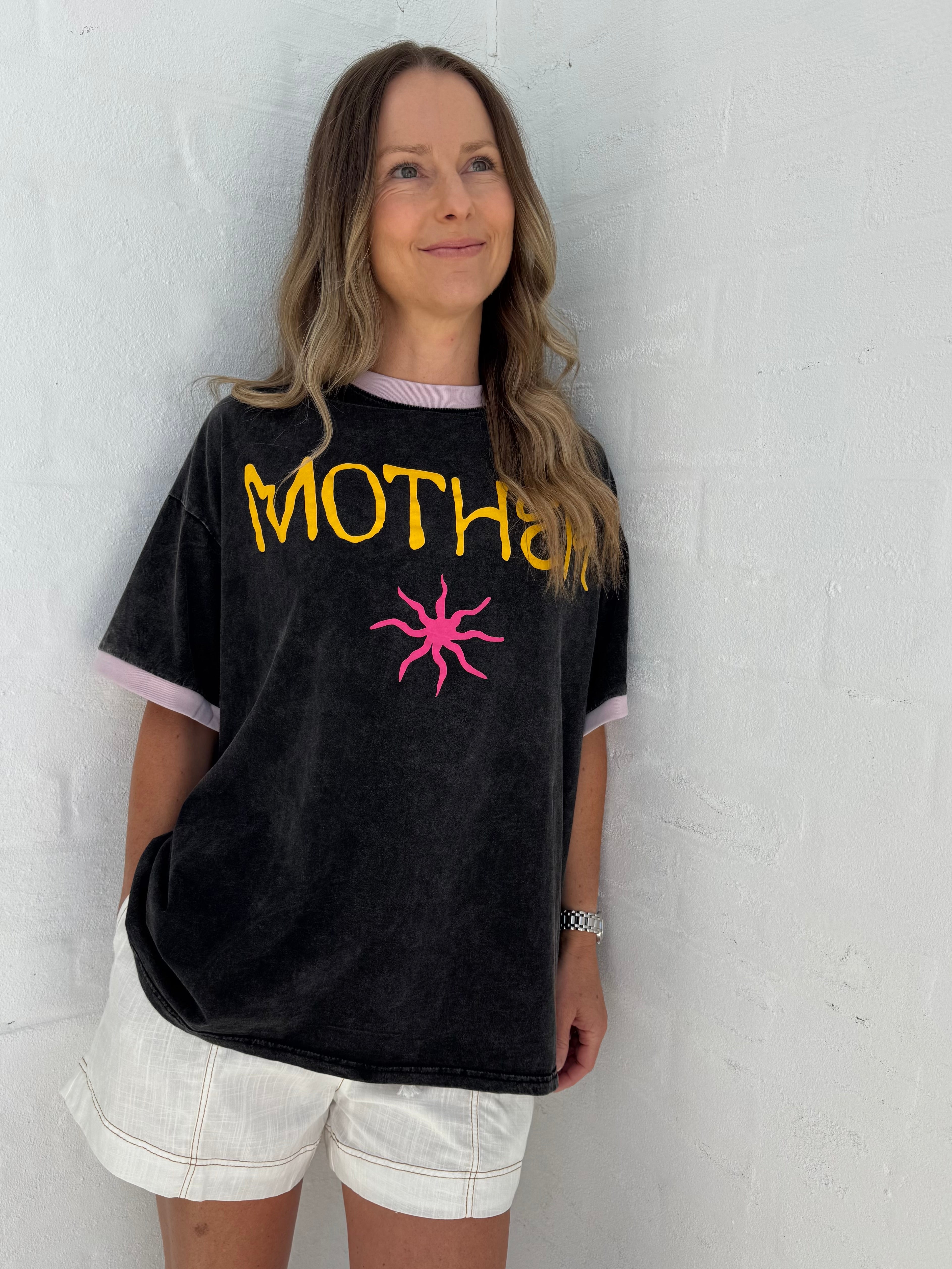 Mother tee