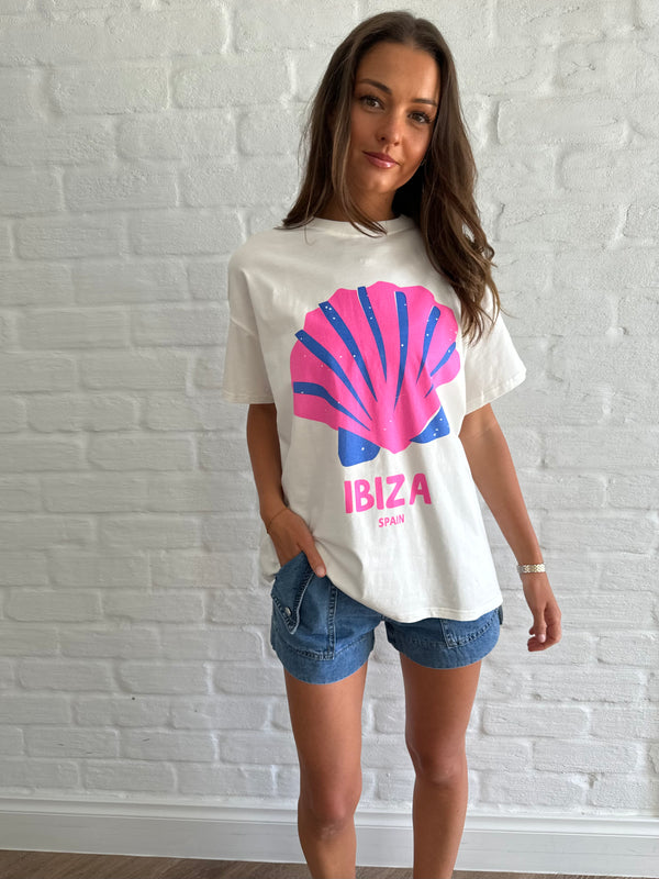 Pink ibiza tee